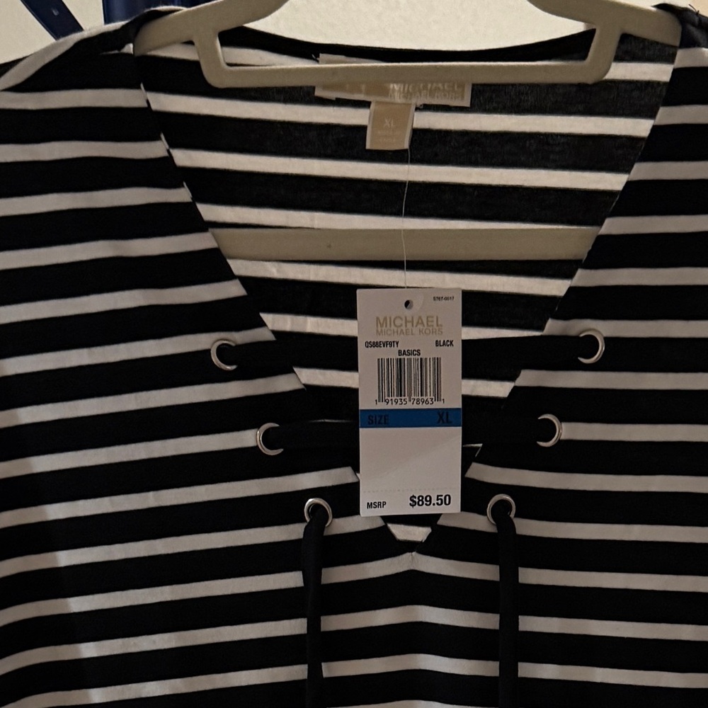 Michael Kors Black and White Striped Shirt - Picture 4 of 8